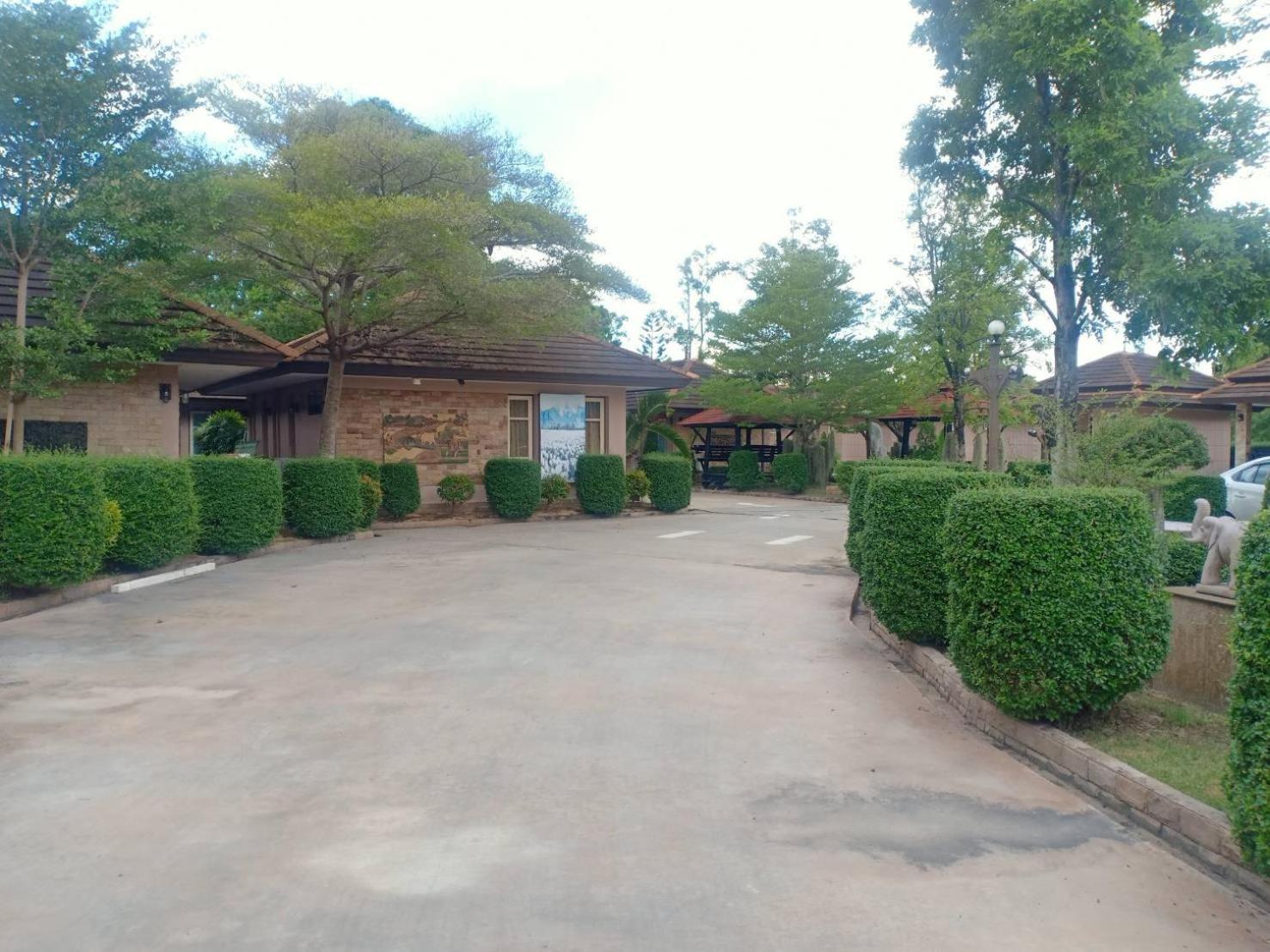 Capital O 75415 Nanthachart Riverview Resort Samut Songkhram Eksteriør bilde